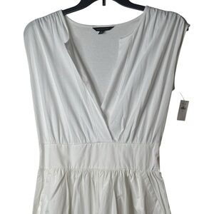 Banana Republic Classic White Top